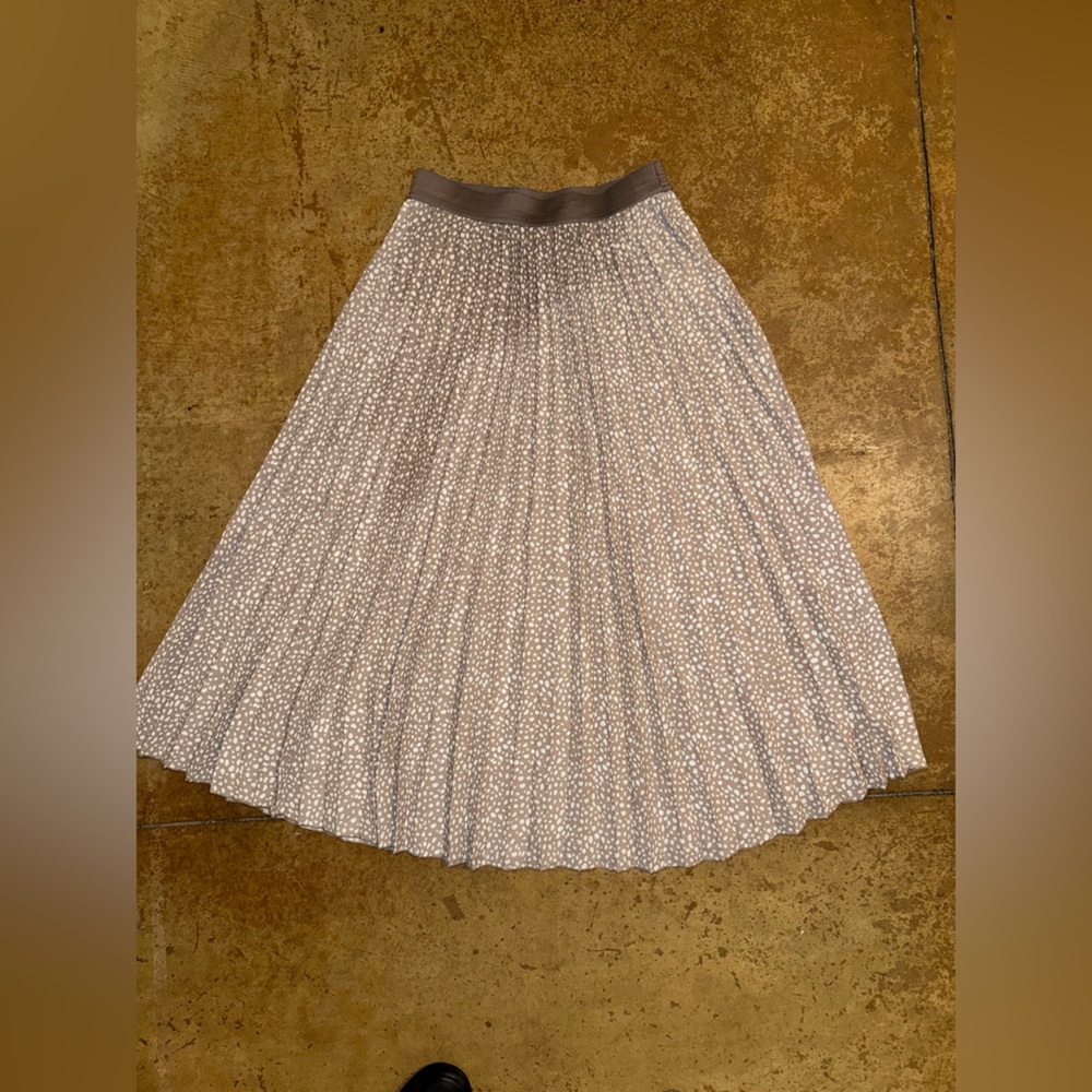 Vince Camuto polka dot accordion pleaded maxi skirt xs